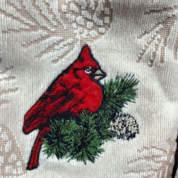 Saint Nicholas Square 6 piece winter towel set NWOT - Picture 5 of 9